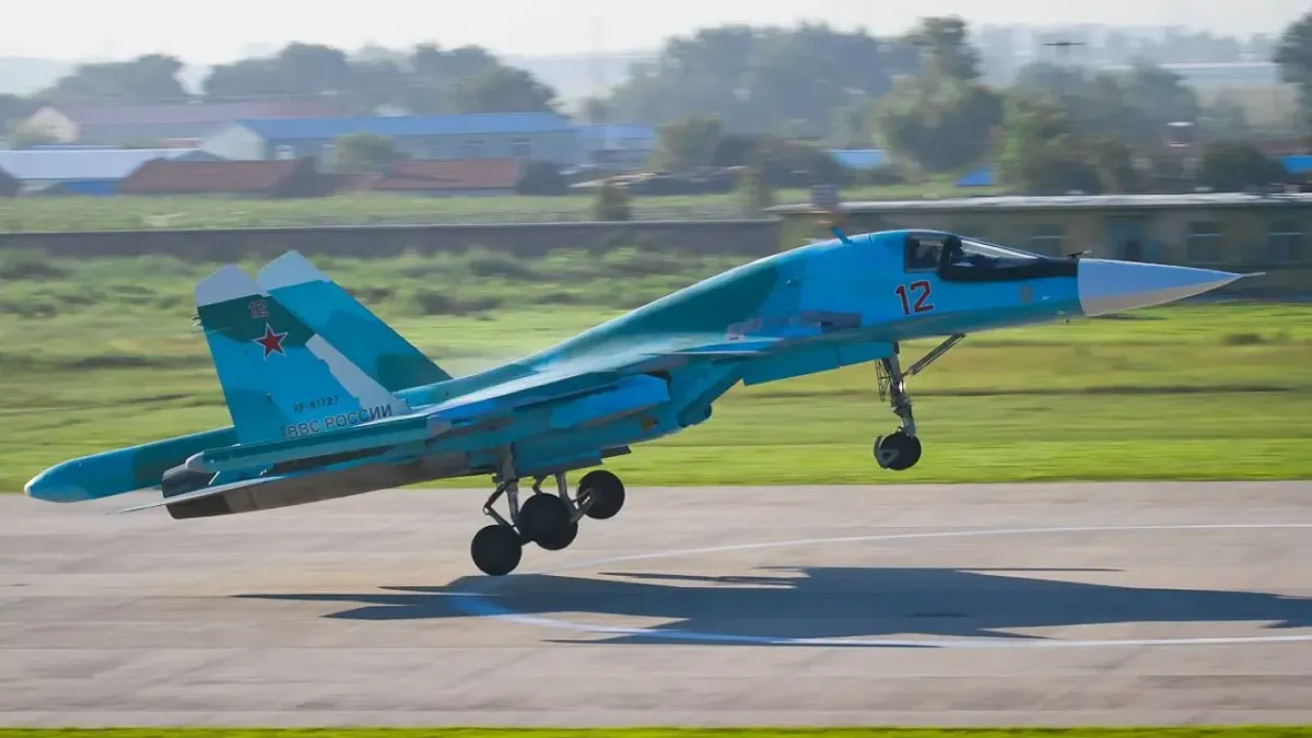 Цяла ескадрила Су-34 едновременно извърши удари по Краматорск и Днепър