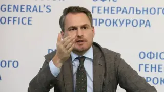 Главният прокурор на Украйна подаде оставка на фона на разследване и сейф, пълен с пачки долари