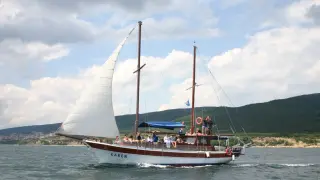 Кораб с 9 българи на борда се блъсна в риболовна лодка край Закинтос