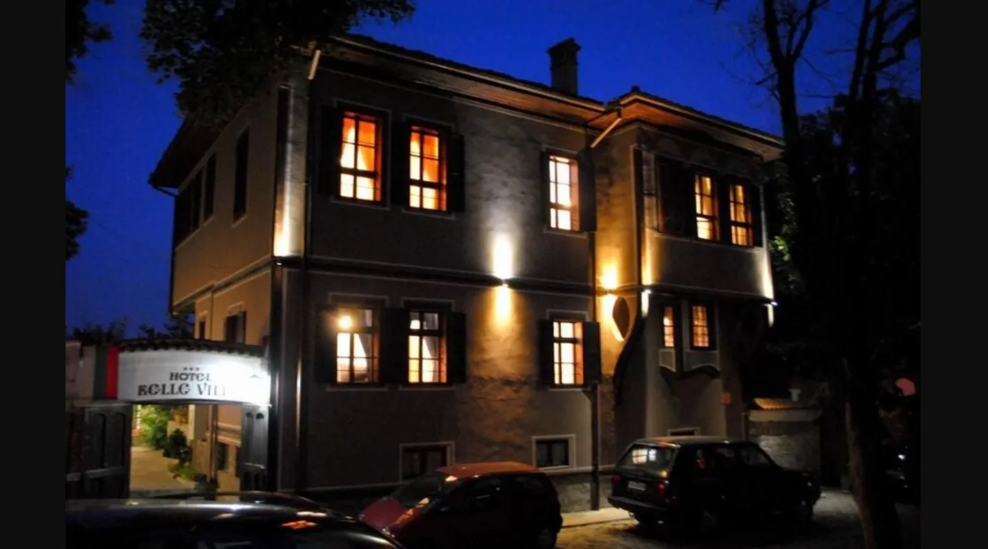 Пак продават култов хотел в Пловдив