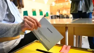 Оспорвана до последно битка на изборите в Швеция