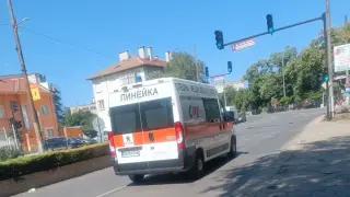 Верижна катастрофа с 4 коли в Стара Загора, пострада 1-г. дете