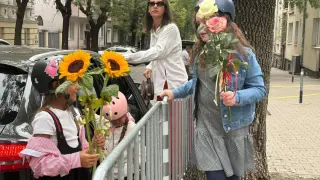 С каски в клас: Необичаен протест на първия учебен ден в София