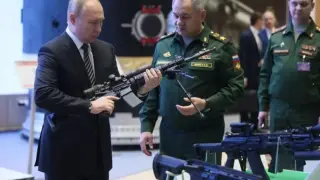 За първи път: Руският концерн показва новите "Калашников"!
