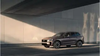 Volvo Cars представи нови plug-in хибридни версии с удължен електрически пробег на най-продаваните си SUV модели XC60 и XC90