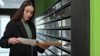 Всеки апартамент и къща с уникален пощенски код: Какво предлага КРС
