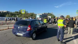Стотици блокираха пътя Бургас-Варна заради проблема с отпадните води в Свети Влас