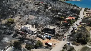 Гръцката полиция разби банда за измами с нов трик: Клонирали гласове с изкуствен интелект
