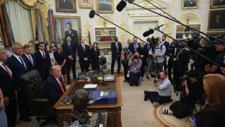 Тръмп изгони от Белия дом CNN, „Политико" и MS NOW