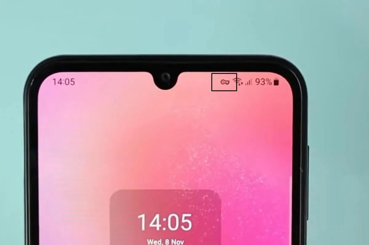 Какво означава иконата с ключ на Android и защо се появява