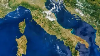 Аномалия под Италия: Части от земната кора потъват