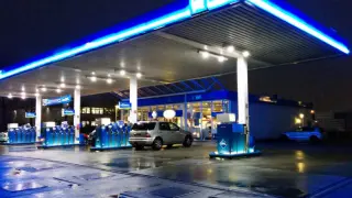 Германия ще намалява акциза, за да бори скъпите горива, ще има и таван на цените