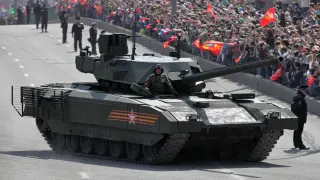 Руският Т-14 „Армата“ отново на изпитания, но бъдещето му остава несигурно