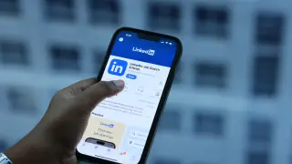 LіnkеdІn все повече заприличва на социална мрежа, CV-то остава на втори план
