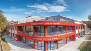 Български учен от Япония открива уникална за България лаборатория по Аквафотомика в Русе