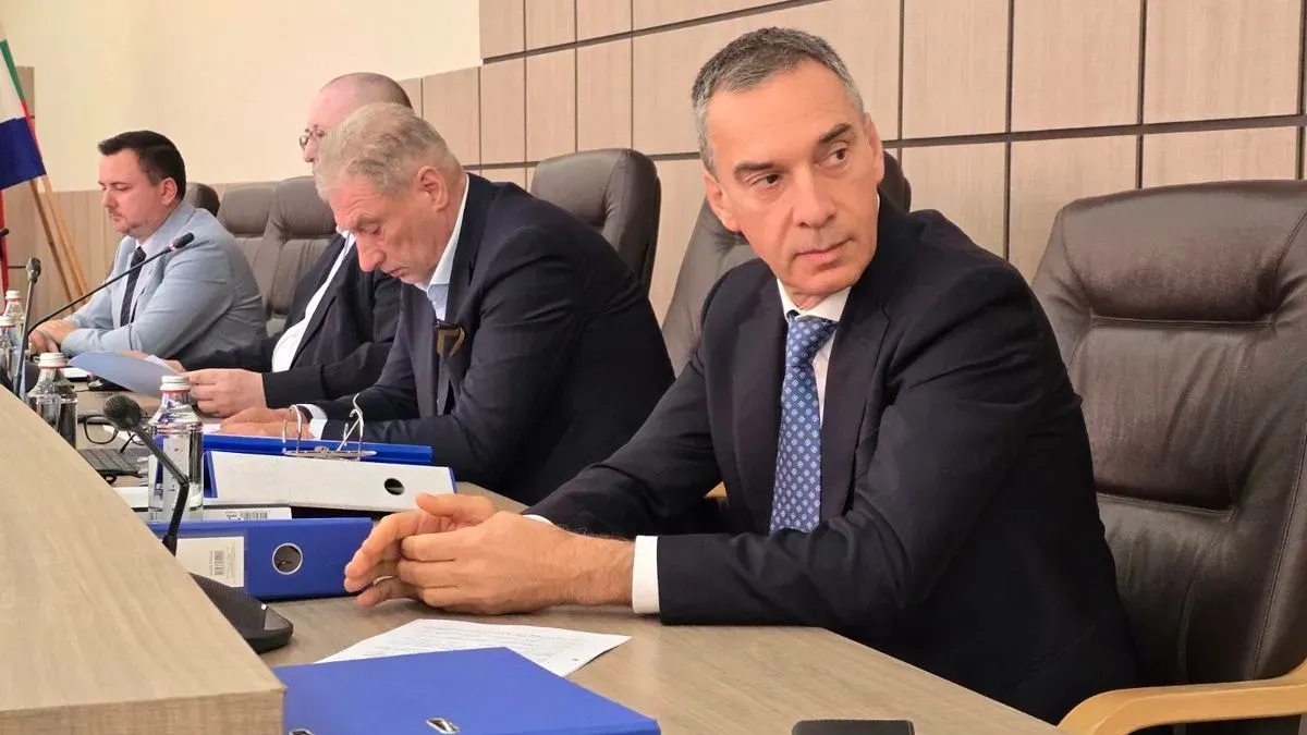 В очакване на "Евровизия": Има решение за парите на Бургас, спорове и реплики на заседанието