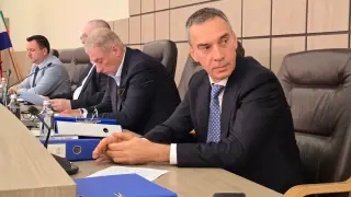 В очакване на "Евровизия": Има решение за парите на Бургас, спорове и реплики на заседанието