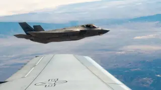 Пентагонът призна за инцидента: „Китай конфискува части за F-35“