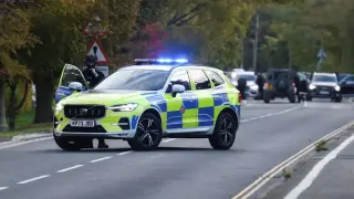 Евакуираха британско село край RAF Fairford: Сапьори проверяват няколко автомобила