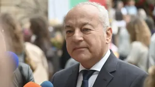 Донев: Никой няма да ходи по къщите и да търси домашна ракия