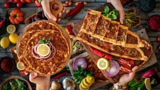БАБХ удари турските храни: Стотици килограми спрени от продажба, затвориха и обект в София