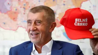Бабиш: При руска атака срещу Балтика Чехия ще изпрати две механизирани бригади
