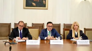 Вицепремиерът Пулев: Насочваме 300 млн. евро към хората и ключовите сектори на икономиката