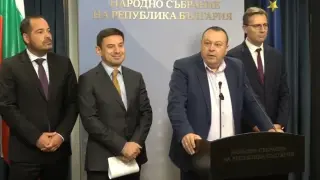 ДПС разкрива схемите на кабинета "Радев" с фирмите за мантинели