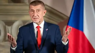 Чешкото правителство оцеля след вот на недоверие