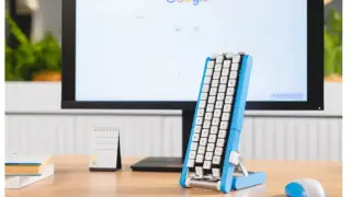Google показа новата си "мързелива" клавиатура