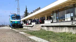 Ситуацията на гара Карлово е под контрол, пуснаха влаковете