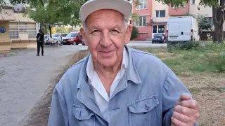 Един човек, една лопата и много добро: Историята на бай Митко от Пловдив