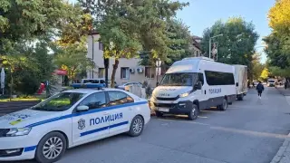 Арестуваха декана на Медицинския факултет в Пловдив, има още задържани