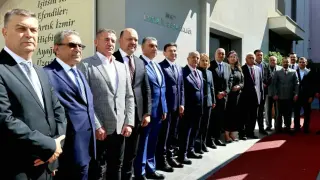 Делегация на ДПС проведе среща с ръководството на MHP в Измир, Република Турция