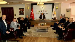 Делегация на ДПС се срещна с AKP в Измир