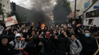 Ученически протести и безредици затвориха стотици гимназии във Франция