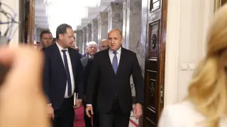 Човек на Радев:  Войната се приближава все повече до българските граници