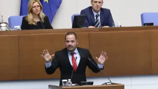 ДПС с нови разкрития за брутална полицейска агресия в Кърджали - слуга на Демерджиев търси контакт с потърпевшите, за да...