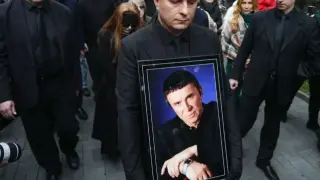 Руснаците не могат да повярват къде ще погребват Кашпировски