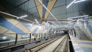 Новото метро в София с нов проблем: Пътници остават без мобилен обхват в тунелите на линия М3