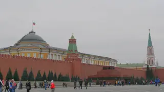 Война по високите етажи в Кремъл: Олег Жданов разказа за неочаквания вътрешен конфликт в Русия
