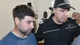 Задържаха руския заварчик Анзор в Хасковско - Москва го издирва за оръжия и екстремистка дейност