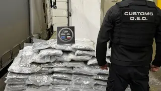 Удар за над 1,8 млн. евро на "Капитан Андреево": Разкриха огромна пратка дрога, скрита сред дървен материал Снимки