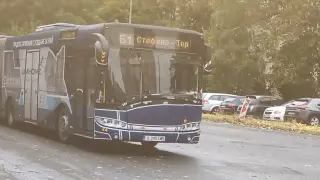 „Не съм длъжен да те чакам!“: Случка с възрастна жена в автобус в Бургас разпали спор