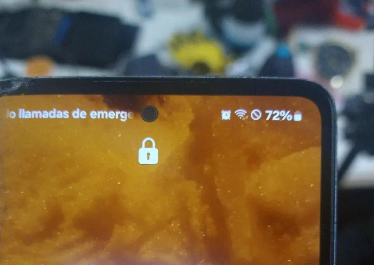 Какво означава кръг с линия на екрана на смартфона Samsung и как мога да го премахнете?