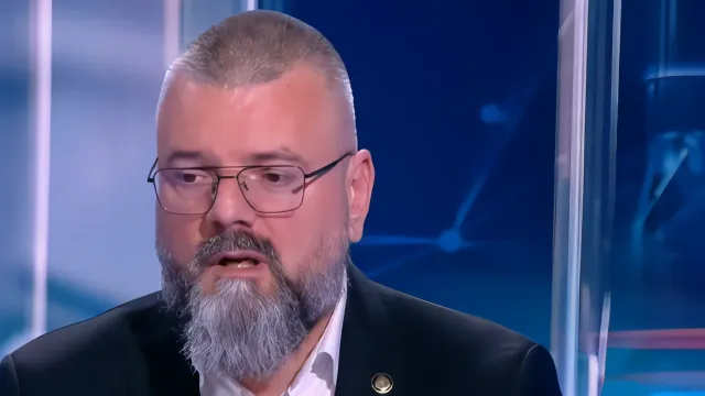 Голям експерт разнищи палежа на "Старлинк" в Плана и сигурността на критичната инфраструктура в България