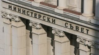 Официално! България въведе нови крути мерки заради COVID-19