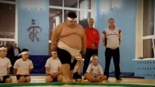 Майката на най-едрото момче в света с разтърсващо разкритие за смъртта му
