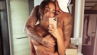 Влюбени гълъбчета: Ники Михайлов показа как с Николета... СНИМКИ 18+
