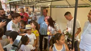 Златната Стойка Кръстева с уникален жест в родния си град СНИМКИ